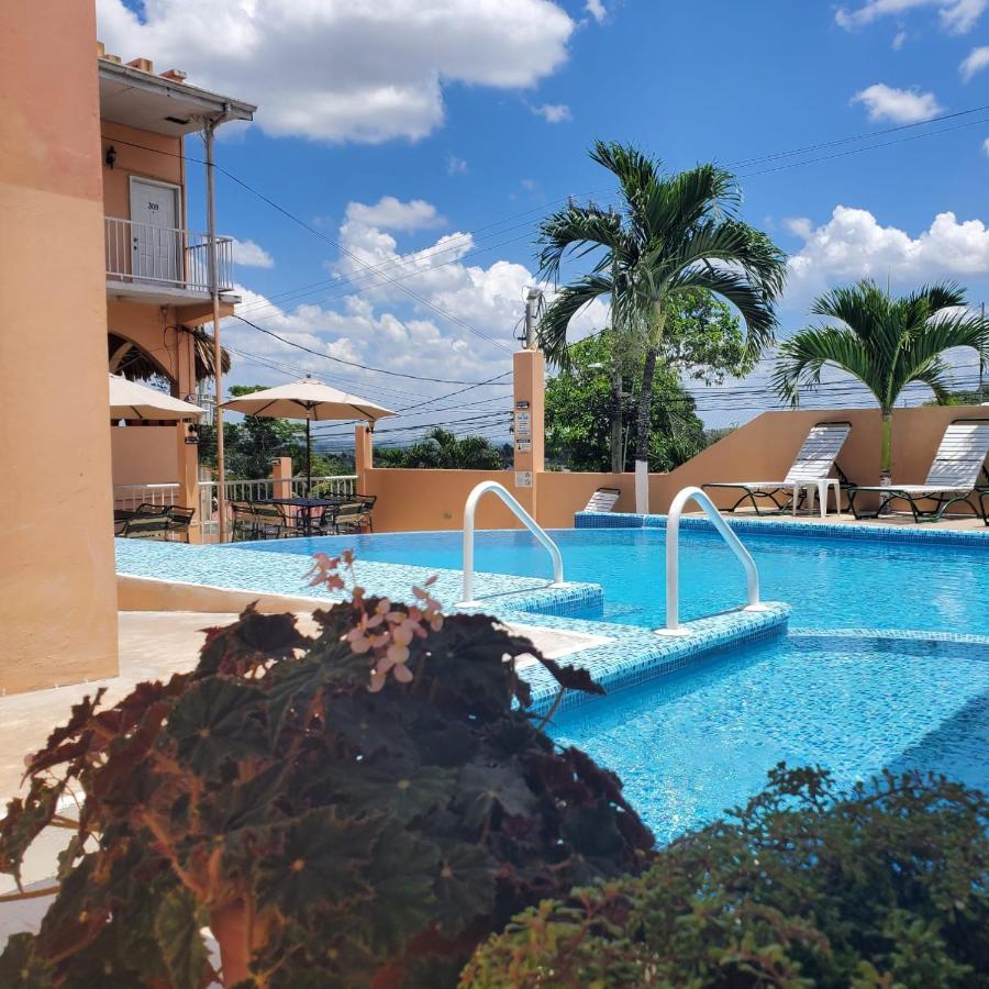 Rolson Hotel San Ignacio Exteriör bild