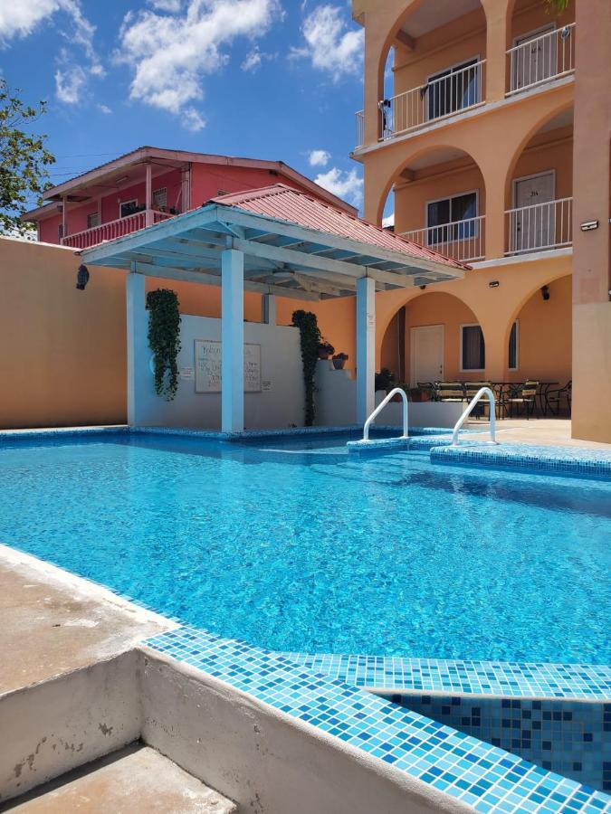 Rolson Hotel San Ignacio Exteriör bild